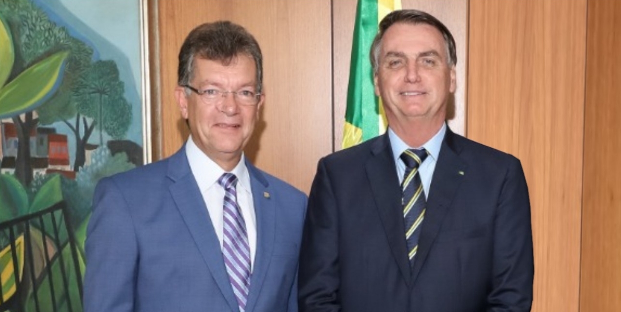 Laércio Oliveira e Bolsonaro.jpg