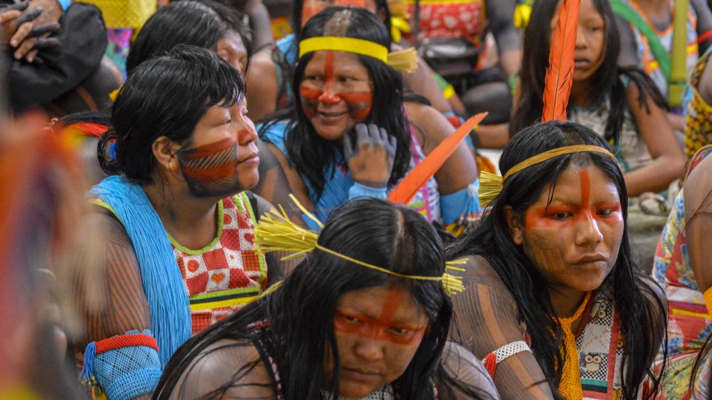 Mulheres indígenas.jpg