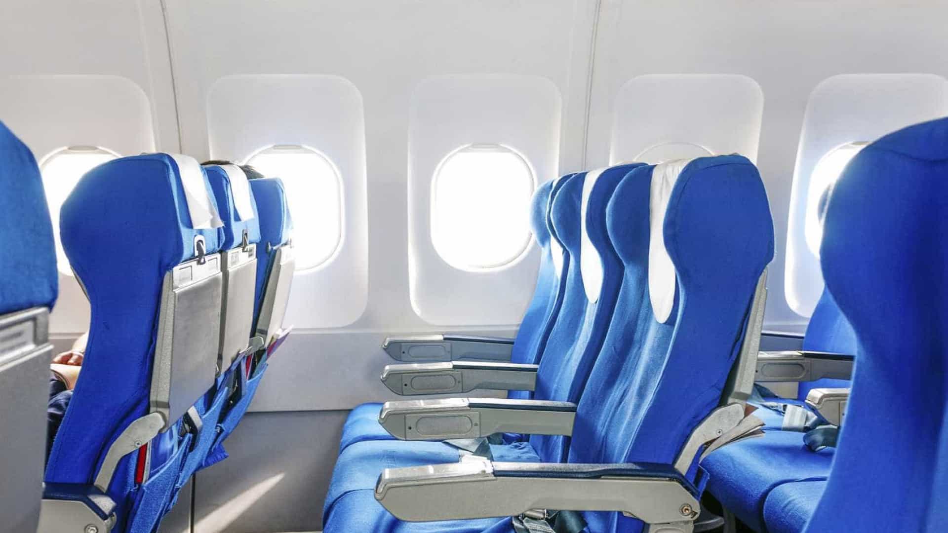 Assentos de aviões.jpg