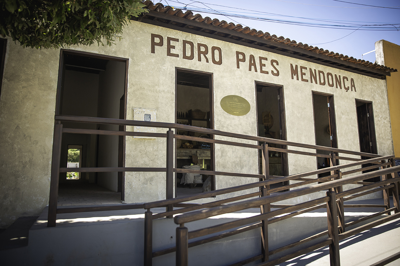 História do Grupo JCPM foi iniciada com mercearia fundada em 1935 por Pedro Paes Mendonça na Serra d
