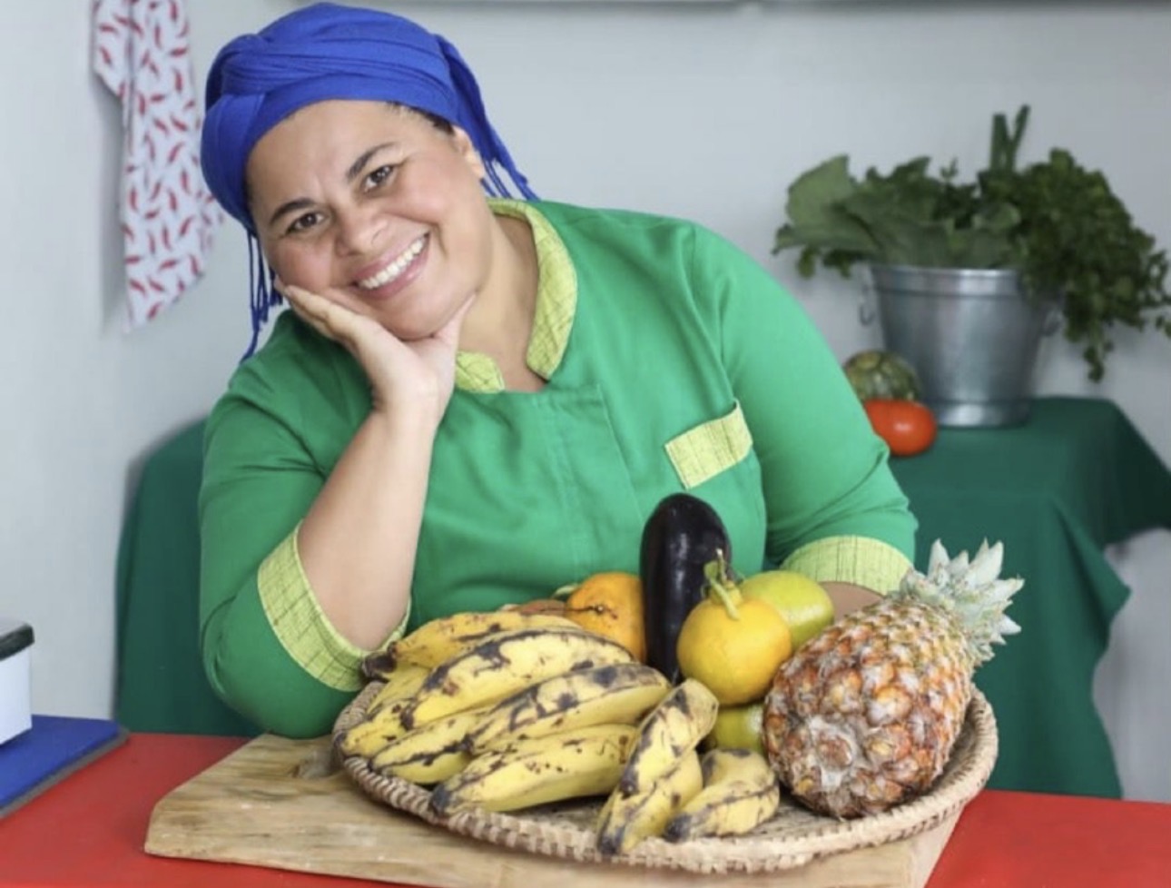 Chef Regina Tchelly.jpg