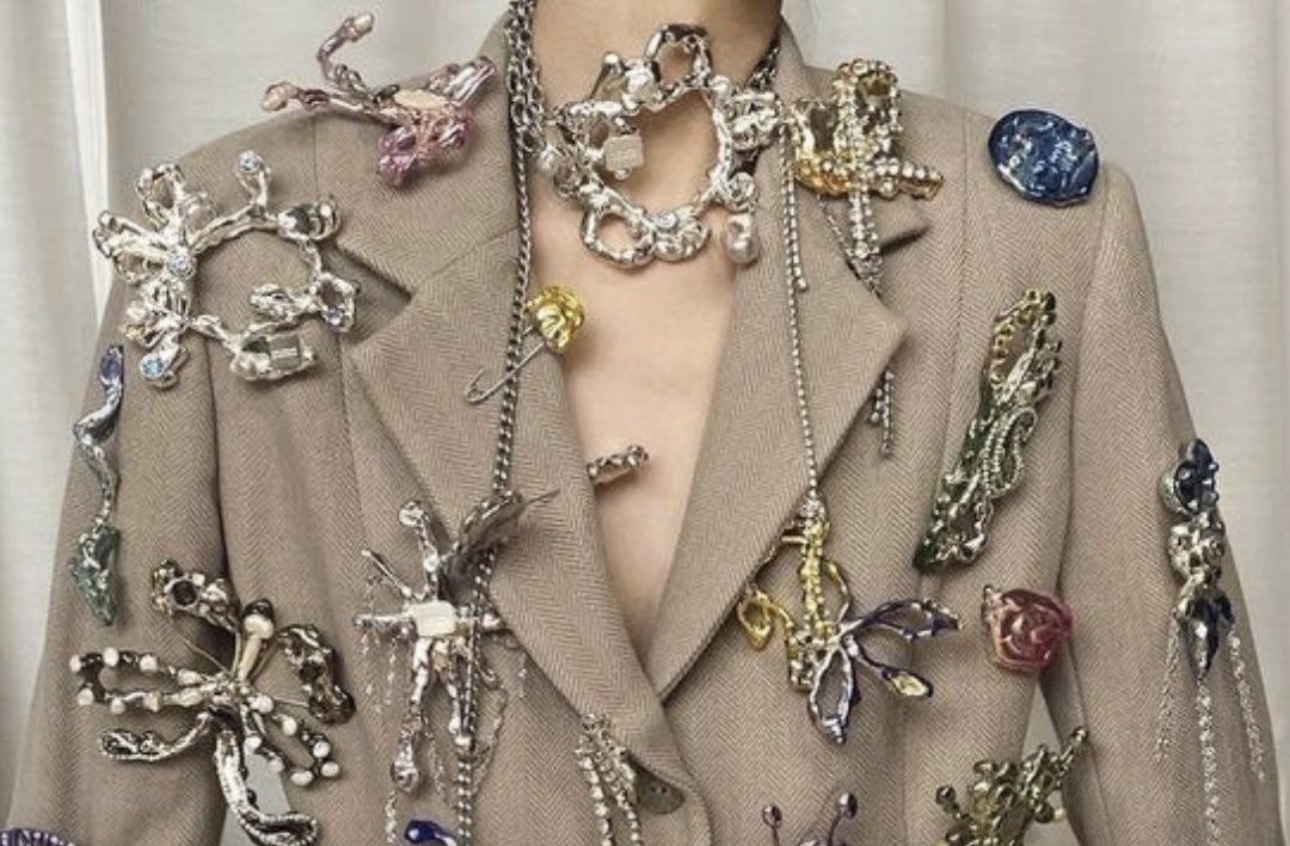 Broche moda.jpg