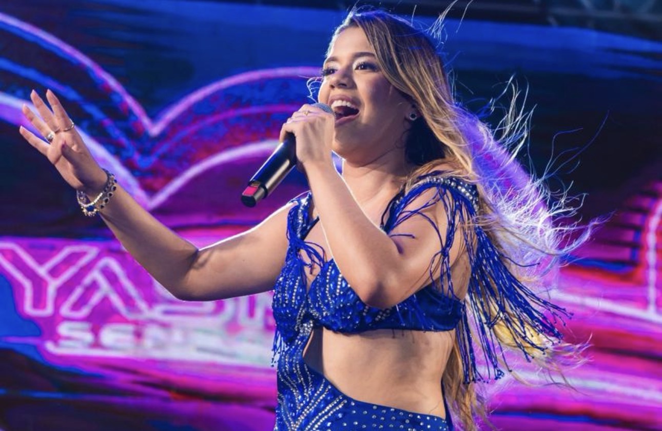 Yasmin Sensação.jpg