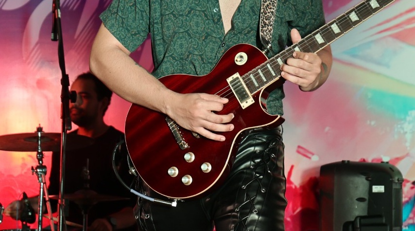Sescanção guitarra.jpg