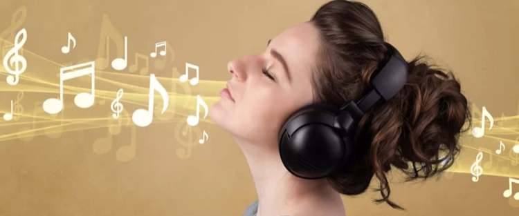 Ouvindo música.jpg